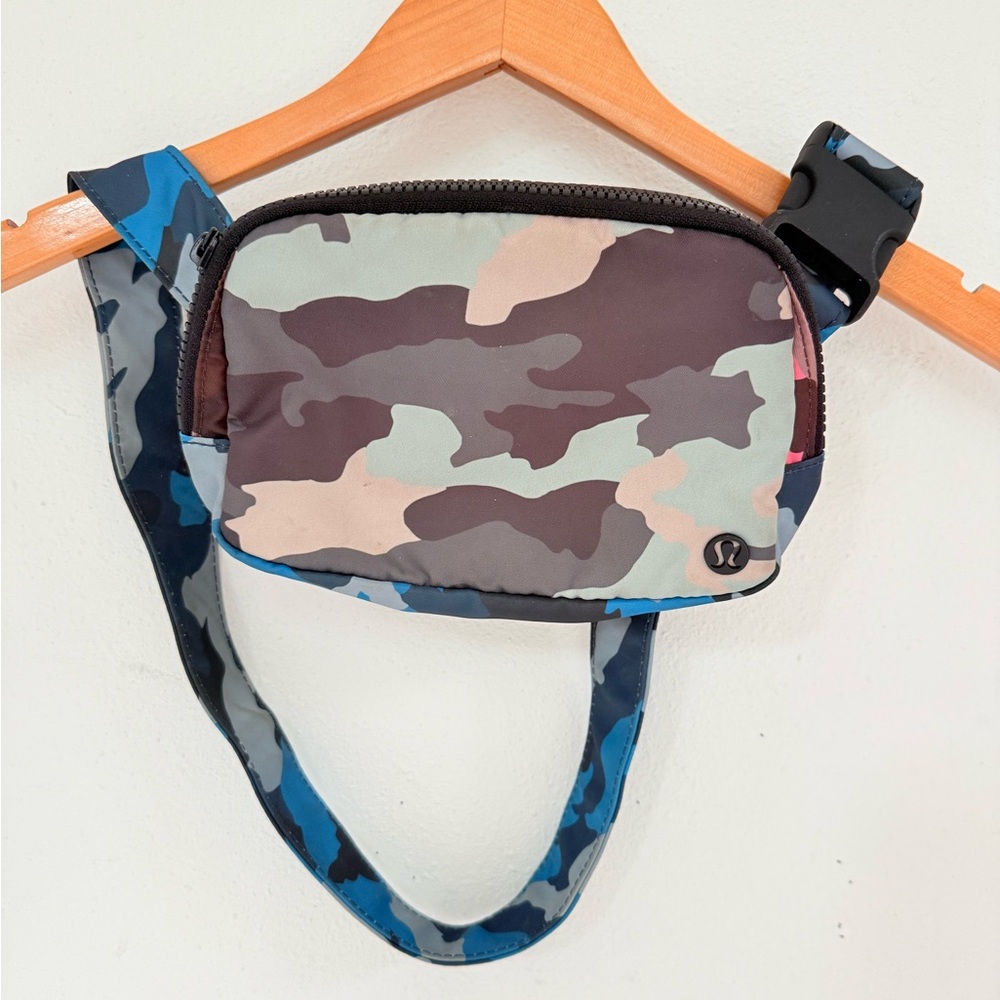 lululemon athletica Camouflage Crossbody Bag - Blue and Brown